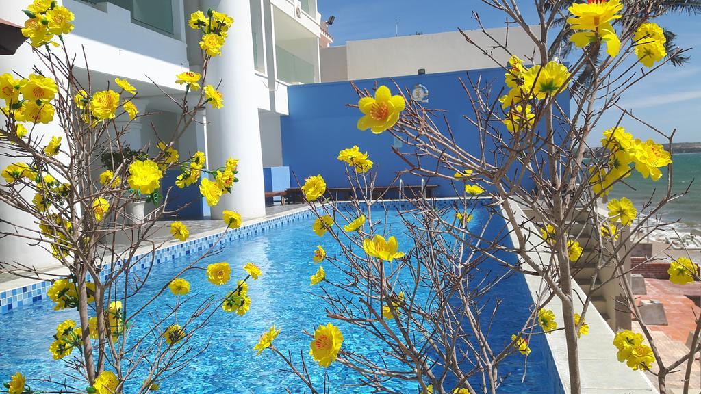 Ocean Front Hotel Phan Thiet Bagian luar foto